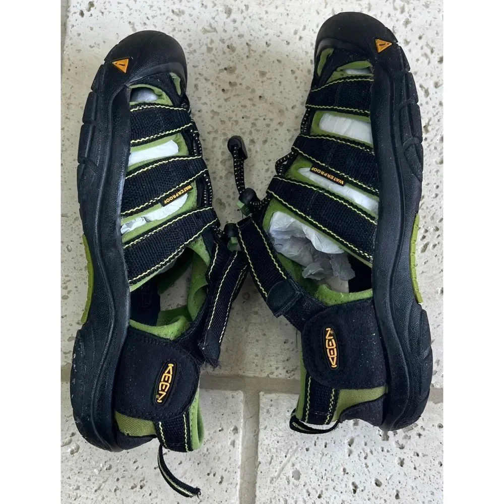 Keen NEWPORT H2 Youth Kids Black Lime Green Waterproof Sandals Size 5